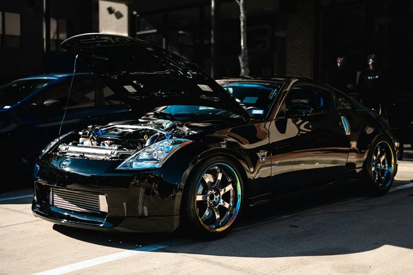 How to Choose the Right Dash Cam with Parking Mode for Enhanced Security in a Nissan 370Z?